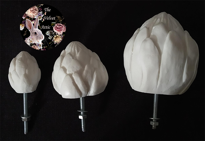 E-K-0002-3-4 Sml Med _ Lrge Closed Protea Knobs Group